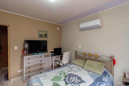 Casa à venda com 250m², 4 quartos e 5 vagas Casa à venda com 250m², 4 quartos e 5 vagasQuarto 2