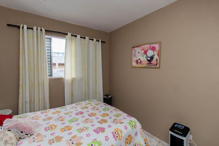 Casa à venda com 250m², 4 quartos e 5 vagas Casa à venda com 250m², 4 quartos e 5 vagasQuarto 1