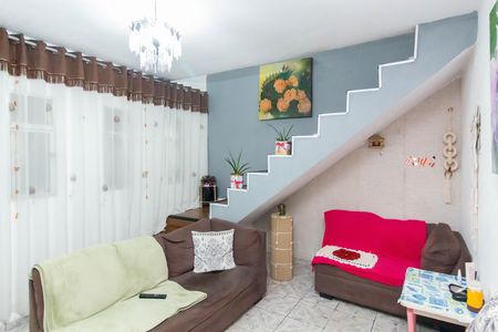 Sala de casa à venda com 4 quartos, 250m² em Jardim Ipe, São Paulo