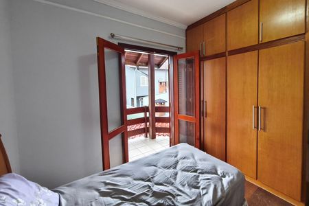 Casa de condomínio à venda com 247m², 3 quartos e 2 vagas Casa de condomínio à venda com 247m², 3 quartos e 2 vagasQuarto 3