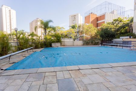 Apartamento à venda com 77m², 3 quartos e 2 vagasÁrea comum - Piscina