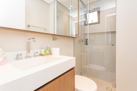Apartamento à venda com 77m², 3 quartos e 2 vagasBanheiro