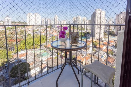 Apartamento à venda com 77m², 3 quartos e 2 vagasSacada