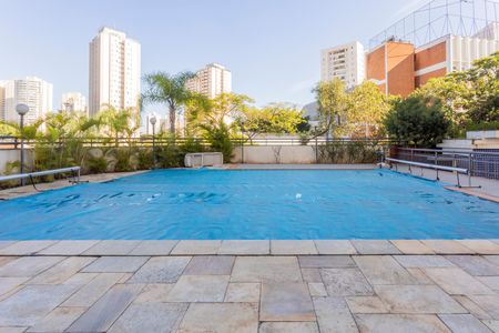 Apartamento à venda com 77m², 3 quartos e 2 vagasÁrea comum - Piscina