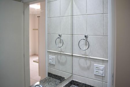 Apartamento para alugar com 68m², 3 quartos e 2 vagas Apartamento para alugar com 68m², 3 quartos e 2 vagasBanheiro