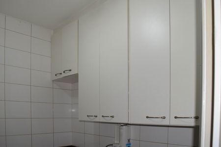 Apartamento para alugar com 68m², 3 quartos e 2 vagas Apartamento para alugar com 68m², 3 quartos e 2 vagasCozinha