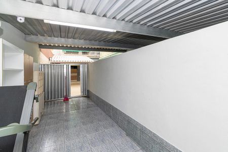 Casa à venda com 240m², 3 quartos e 3 vagas Casa à venda com 240m², 3 quartos e 3 vagasGaragem