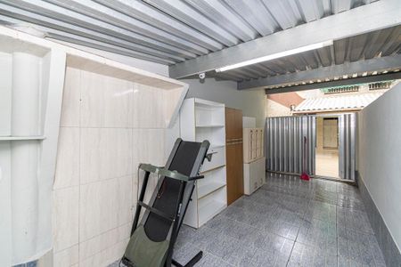Casa à venda com 240m², 3 quartos e 3 vagas Casa à venda com 240m², 3 quartos e 3 vagasGaragem