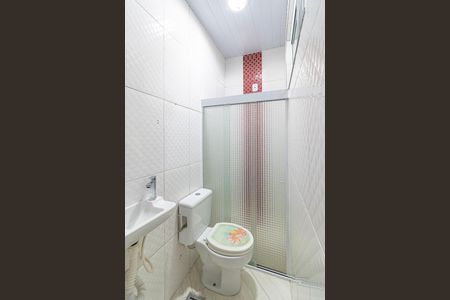 Casa à venda com 240m², 3 quartos e 3 vagas Casa à venda com 240m², 3 quartos e 3 vagasBanheiro da Suíte