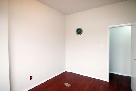 Apartamento à venda com 68m², 3 quartos e 1 vagaQuarto 2