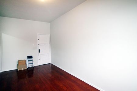 Apartamento à venda com 68m², 3 quartos e 1 vagaSala