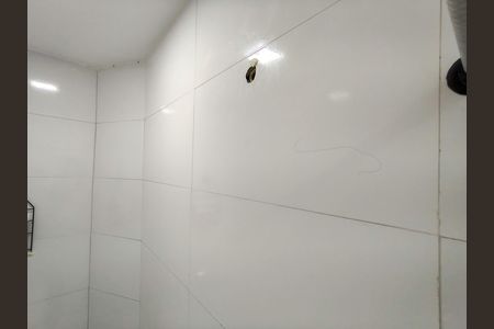 Apartamento para alugar com 74m², 2 quartos e sem vaga Apartamento para alugar com 74m², 2 quartos e sem vagaBanheiro de serviço