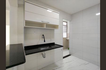 Apartamento para alugar com 74m², 2 quartos e sem vaga Apartamento para alugar com 74m², 2 quartos e sem vagaCozinha
