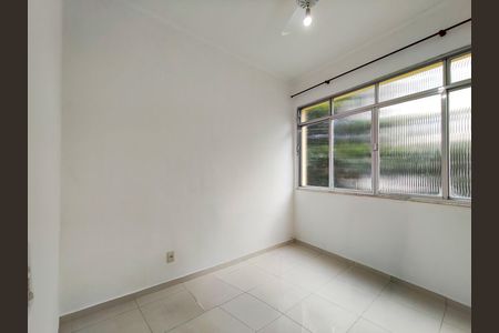 Apartamento para alugar com 74m², 2 quartos e sem vaga Apartamento para alugar com 74m², 2 quartos e sem vagaQuarto 2