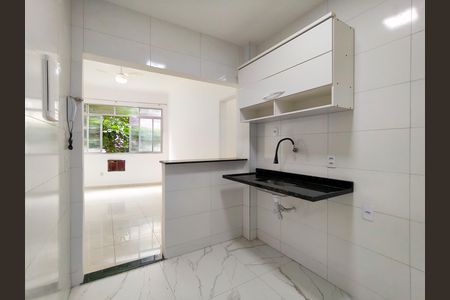 Apartamento para alugar com 74m², 2 quartos e sem vaga Apartamento para alugar com 74m², 2 quartos e sem vagaCozinha
