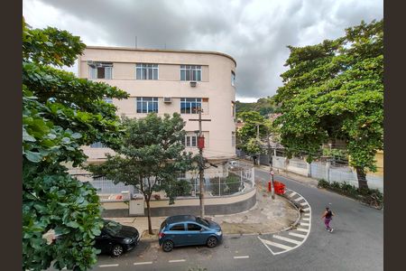 Apartamento para alugar com 74m², 2 quartos e sem vaga Apartamento para alugar com 74m², 2 quartos e sem vagaVista do Quarto 2