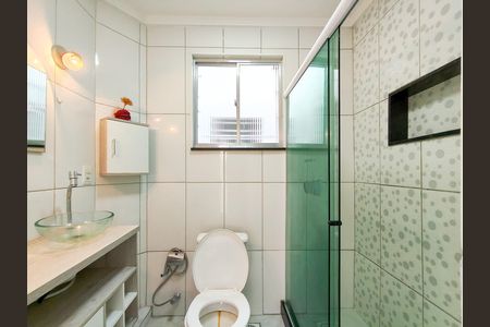 Apartamento para alugar com 74m², 2 quartos e sem vaga Apartamento para alugar com 74m², 2 quartos e sem vagaBanheiro Corredor