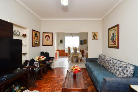 Casa à venda com 308m², 4 quartos e 1 vagaSala de estar
