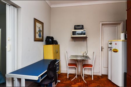 Casa à venda com 308m², 4 quartos e 1 vagaSuite