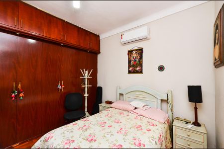 Casa à venda com 308m², 4 quartos e 1 vagaQuarto 2