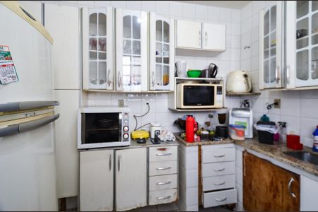 Casa à venda com 308m², 4 quartos e 1 vagaCozinha