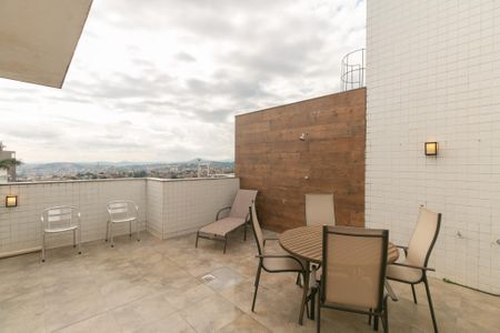 Apartamento à venda com 264m², 3 quartos e 3 vagas