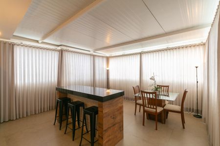 Apartamento à venda com 264m², 3 quartos e 3 vagas