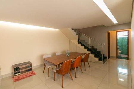 Apartamento à venda com 264m², 3 quartos e 3 vagas