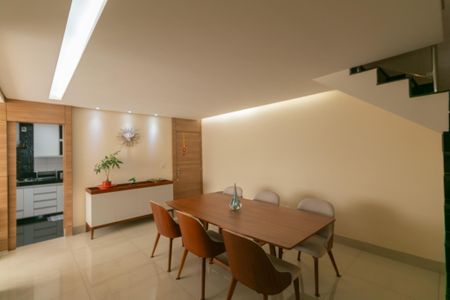 Apartamento à venda com 264m², 3 quartos e 3 vagas