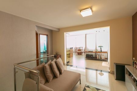 Apartamento à venda com 264m², 3 quartos e 3 vagas