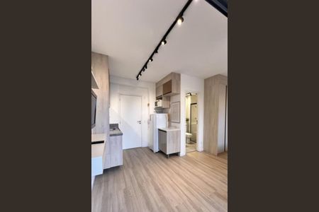 Foto 01 de apartamento para alugar com 1 quarto, 28m² em Santo Amaro, São Paulo