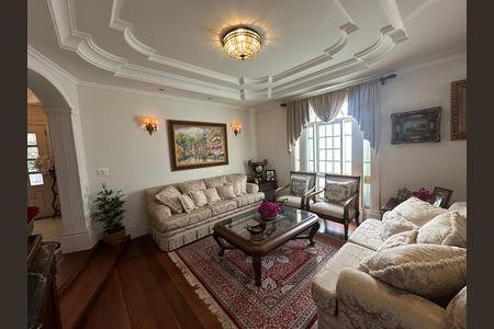 Casa de condomínio à venda com 675m², 4 quartos e 4 vagas Casa de condomínio à venda com 675m², 4 quartos e 4 vagasSala 2