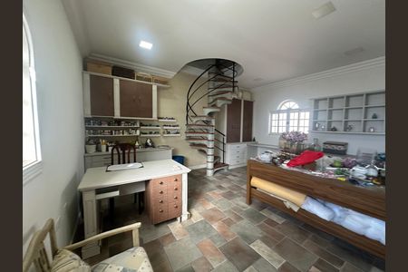 Casa de condomínio à venda com 675m², 4 quartos e 4 vagas Casa de condomínio à venda com 675m², 4 quartos e 4 vagasAteliê