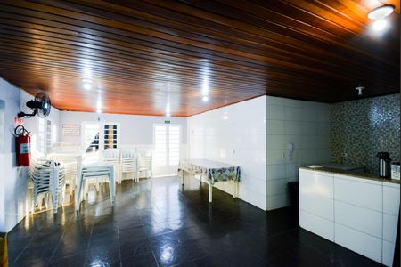 Apartamento para alugar com 50m², 2 quartos e 1 vagaÁrea comum - Salão de festas