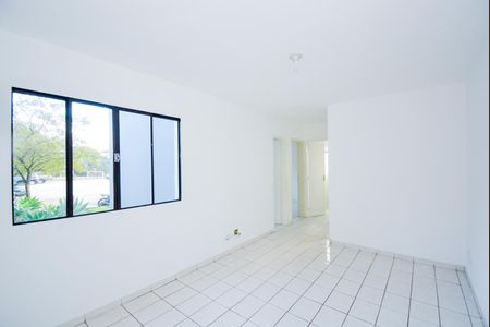 Sala de apartamento para alugar com 2 quartos, 50m² em Cumbica, Guarulhos