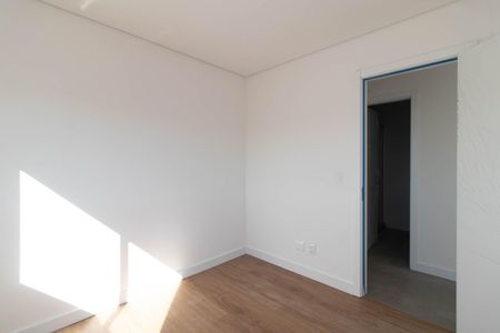 Apartamento para alugar com 62m², 2 quartos e 1 vagaQuarto 1