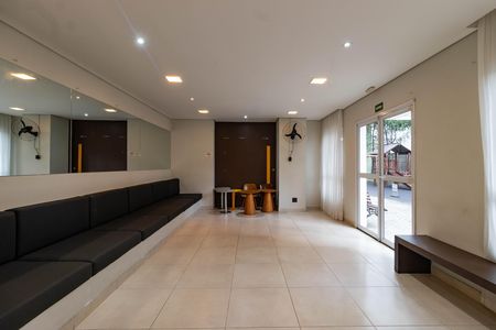 Apartamento para alugar com 33m², 1 quarto e sem vaga Apartamento para alugar com 33m², 1 quarto e sem vagaÁrea Comum - Salão de Festas