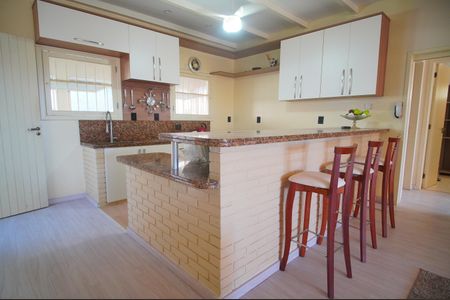 Casa para alugar com 250m², 3 quartos e 2 vagasCozinha