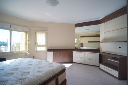 Casa para alugar com 250m², 3 quartos e 2 vagasQuarto 1