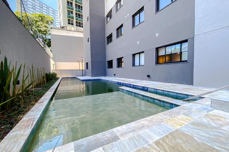 Studio à venda com 24m², 1 quarto e sem vagaÁrea comum - Piscina