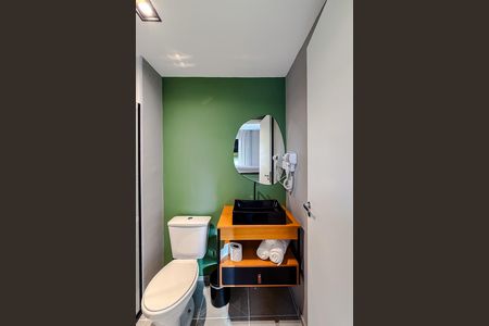 Studio à venda com 24m², 1 quarto e sem vaga Studio à venda com 24m², 1 quarto e sem vagaBanheiro da Suíte