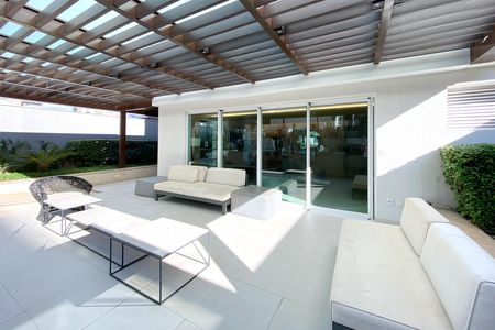 Studio à venda com 19m², 1 quarto e 1 vaga Studio à venda com 19m², 1 quarto e 1 vagaÁrea comum