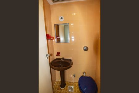 Apartamento para alugar com 122m², 3 quartos e 1 vaga Apartamento para alugar com 122m², 3 quartos e 1 vagaLavabo