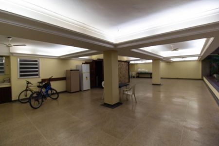 Apartamento para alugar com 122m², 3 quartos e 1 vaga Apartamento para alugar com 122m², 3 quartos e 1 vagaÁrea comum - Salão de festas