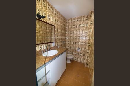 Apartamento para alugar com 122m², 3 quartos e 1 vaga Apartamento para alugar com 122m², 3 quartos e 1 vagaBanheiro da Suíte