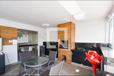 Apartamento à venda com 61m², 2 quartos e 2 vagas Apartamento à venda com 61m², 2 quartos e 2 vagasÁrea Comum - Churrasqueira