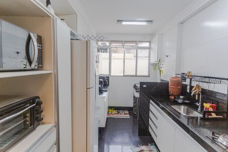 Apartamento à venda com 61m², 2 quartos e 2 vagas Apartamento à venda com 61m², 2 quartos e 2 vagasCozinha/Área de Serviço
