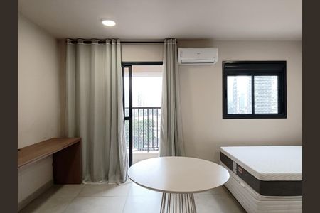 Studio para alugar com 28m², 1 quarto e sem vaga Studio para alugar com 28m², 1 quarto e sem vagaEstúdio