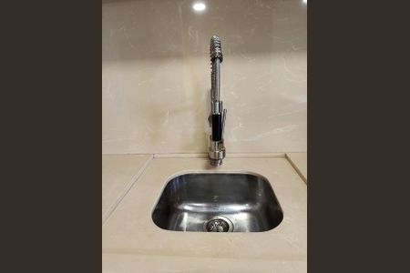 Cozinha de kitnet/studio à venda com 1 quarto, 28m² em Pinheiros, São Paulo