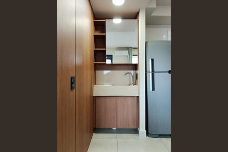 Studio para alugar com 28m², 1 quarto e sem vaga Studio para alugar com 28m², 1 quarto e sem vagaBanheiro